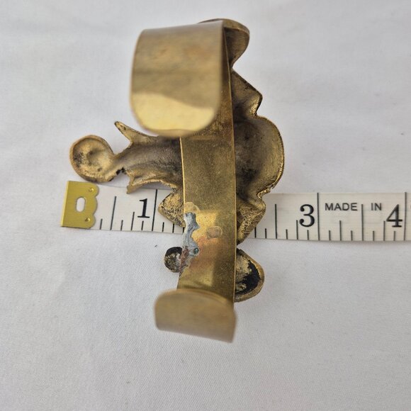 Vintage Elephant Head Cuff Bracelet - Picture 15 of 15